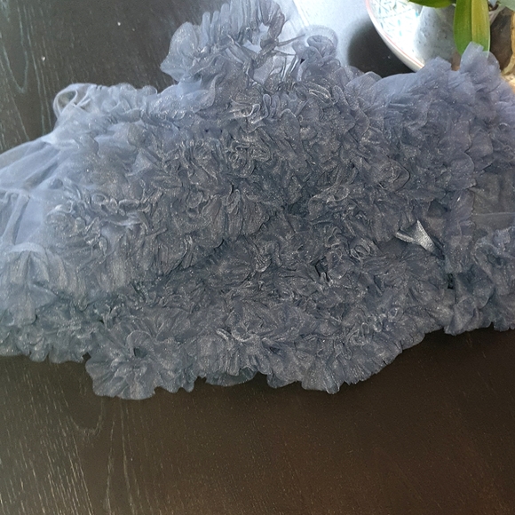 **SOLD** -3-5yrs fab grey Petticoat skirt - Picture 8 of 10